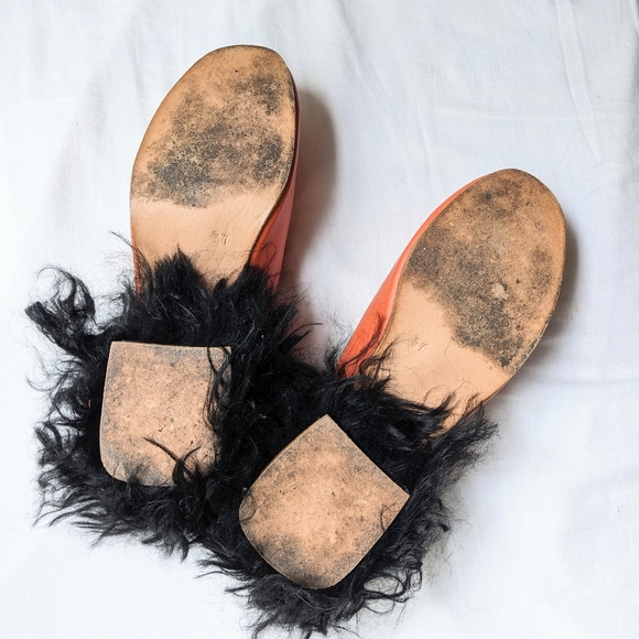 Alfeya Valrina Designer Leather Orange Furry Heel Slides Women's Size US 6 - Picture 6 of 7